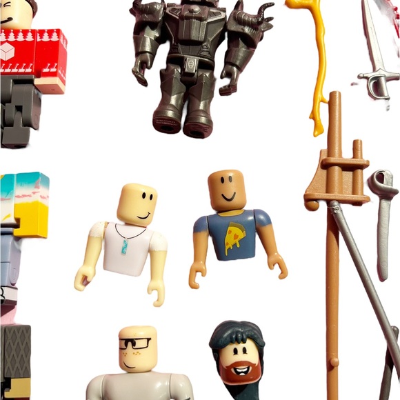 Roblox Mixed Toy Lot Bodies Faces People and Accessory Parts - Picture 5 of 5